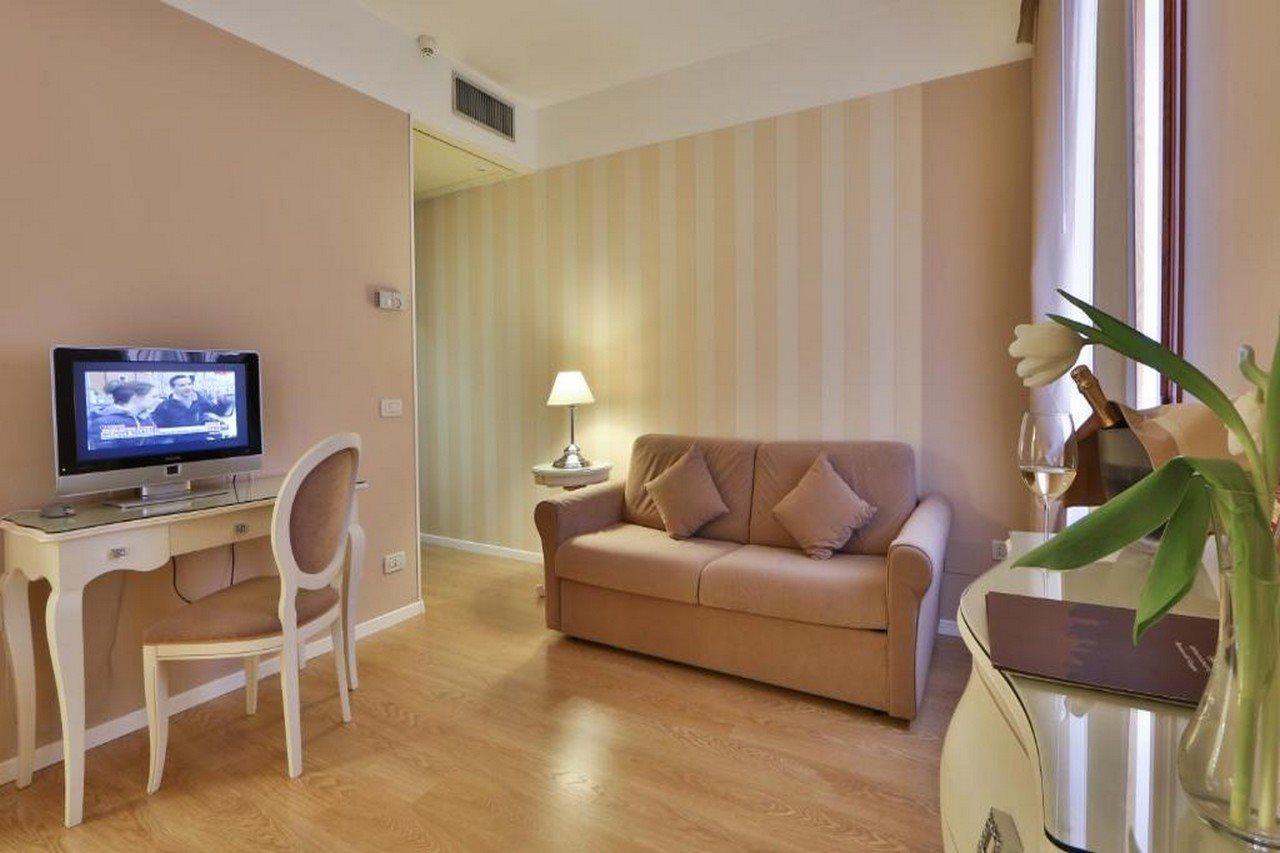 Bonotto Hotel Belvedere Bassano del Grappa Esterno foto