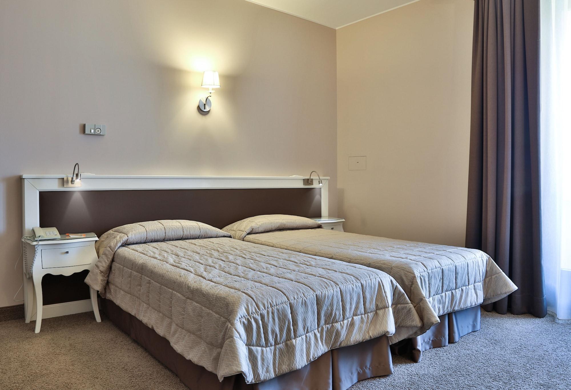 Bonotto Hotel Belvedere Bassano del Grappa Esterno foto