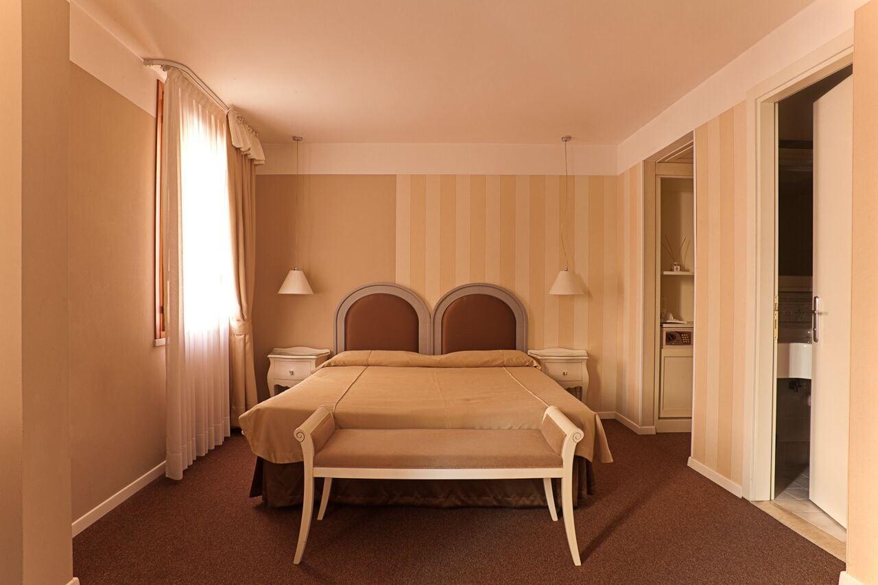 Bonotto Hotel Belvedere Bassano del Grappa Esterno foto
