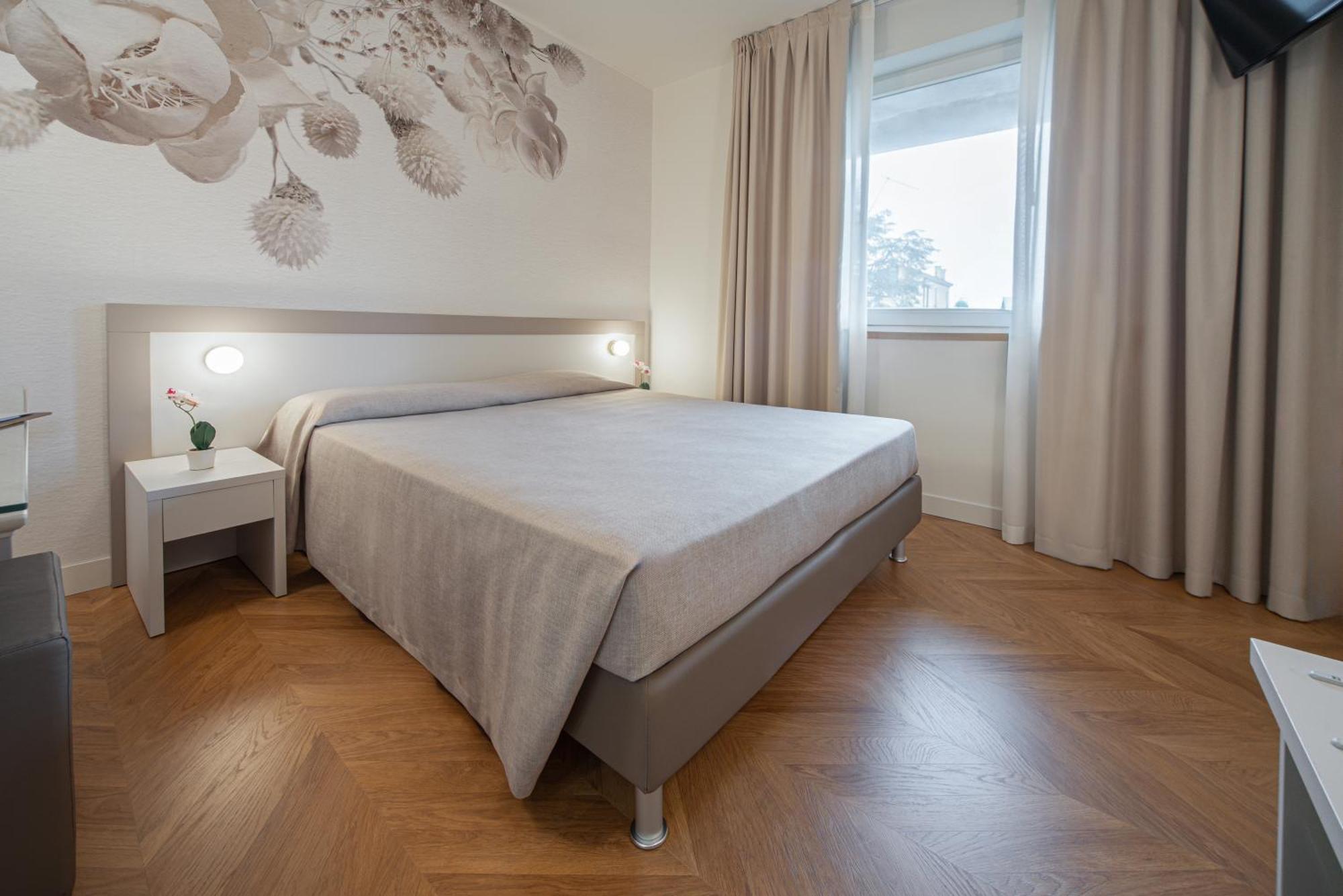 Bonotto Hotel Belvedere Bassano del Grappa Esterno foto